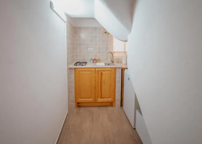 Uno Scorcio Sulla Rocca By Wonderful Italy *